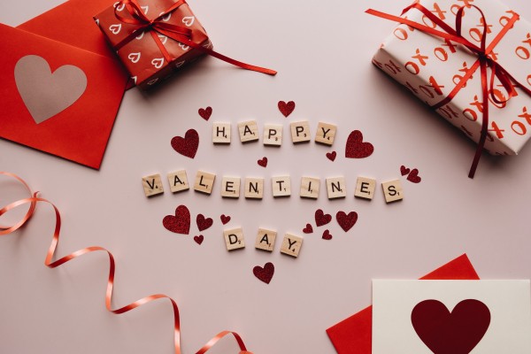 Ý tưởng kỉ niệm Valentine tại nhà trong lễ tình nhân cho các cặp đôi